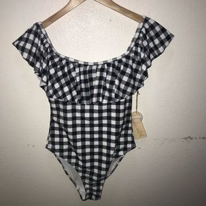 🎉🎉black + white plaid one piece swimsuit!!